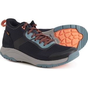 Teva gateway mid shoes